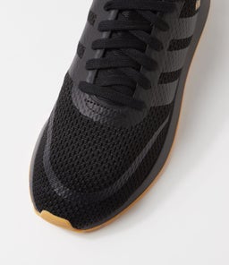 N 5923 W AD BLACK BLACK GUM TEXTILE