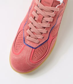 TB.490 RIFE AG PINK SUEDE