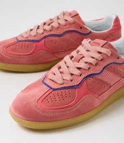 TB.490 RIFE AG PINK SUEDE