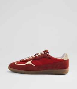 TB.490 RIFE AG SHEEN RED SUEDE
