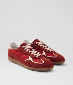 TB.490 RIFE AG SHEEN RED SUEDE