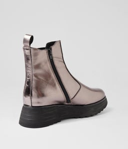 HICCUP AL PEWTER CRUSH BLACK SOLE LEATHER