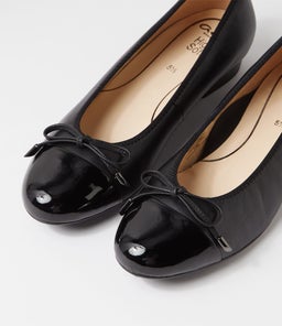 BARI 21 AR BLACK PATENT LEATHER
