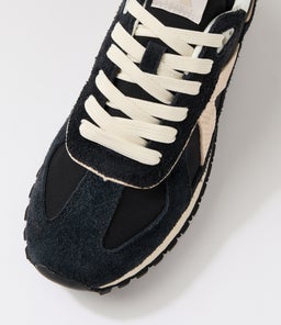 GATE AV BLACK SNAKE GOLD SUEDE NYLON
