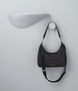 FLEUR AX BLACK PU