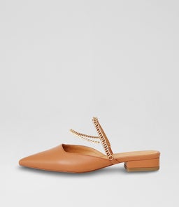 ON THE GO FLAT B2 CAMEL LEATHER