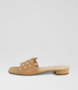 PYRAMID STUD SLIDE B2 TAN LEATHER