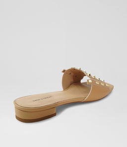 PYRAMID STUD SLIDE B2 TAN LEATHER