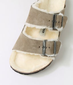 ARIZONA SHEARLING BK STONE COIN SUEDE