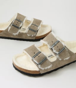 ARIZONA SHEARLING BK STONE COIN SUEDE