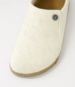 ZERMATT BK ECRU WOOL FELT