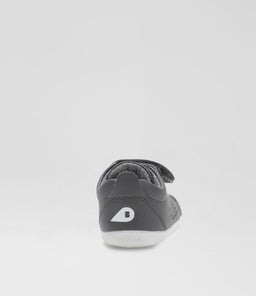 SU GRASS COURT BQ SMOKE SMOKE LEATHER