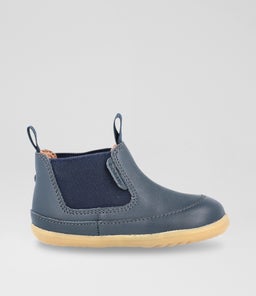 SU TRAVELER BQ NAVY LEATHER