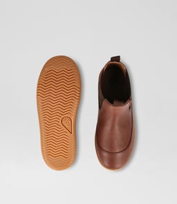 KP TRAVELER BQ TOFFEE LEATHER