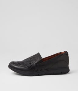 LIDIA SLIP ON C2 BLACK BURNISHED LEATHER