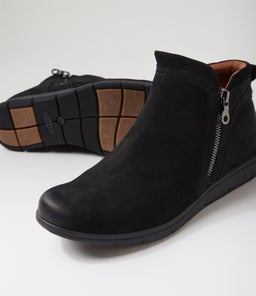 LIDIA ZIP BOOT C2 BLACK BURNISHED LEATHER
