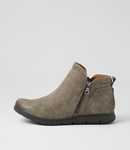 LIDIA ZIP BOOT C2 GREY NUBUCK