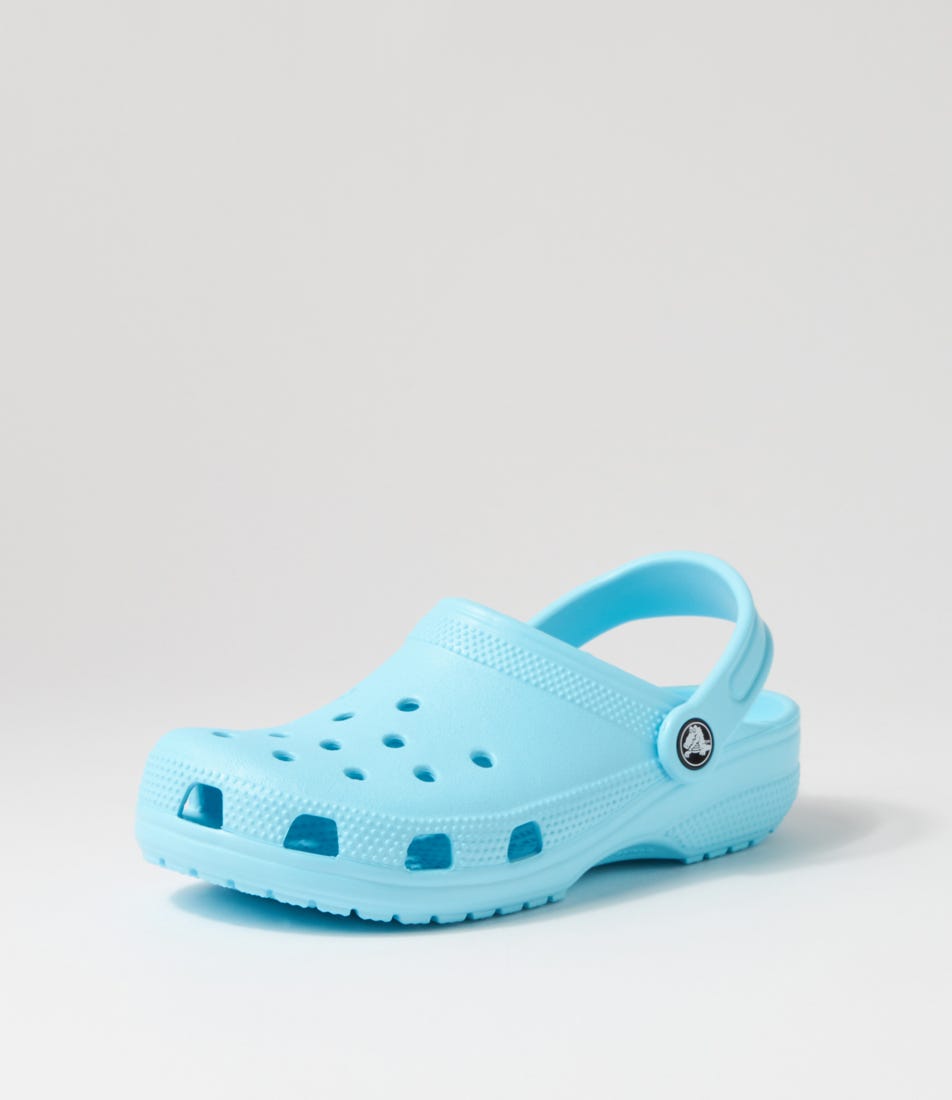 Baby blue women's sales crocs