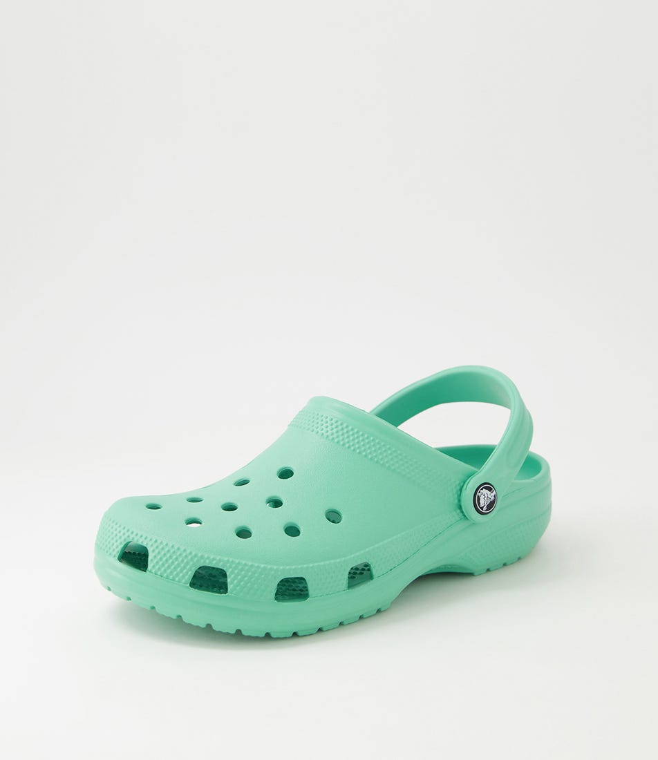 Buy Magenta Flat Shoes for Women by CROCS Online | Ajio.com