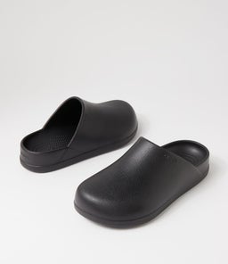209366 DYLAN CLOG W CC BLACK CROSLITE