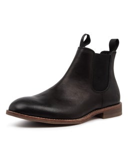 C BRUMBY CF BLACK LEATHER