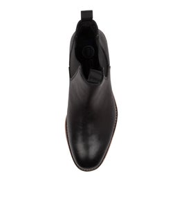 C BRUMBY CF BLACK LEATHER