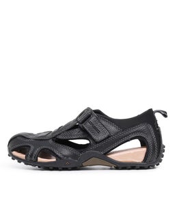 GRANDE CF BLACK LEATHER