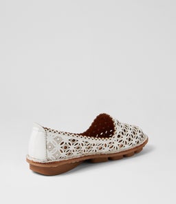 LYYON CF WHITE LEATHER