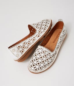 LYYON CF WHITE LEATHER