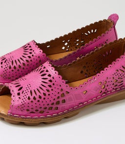 NLYSANDER CF FUSCHIA LEATHER