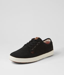 NEXUS CF BLACK NUBUCK