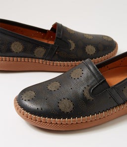 MOSEY CF BLACK LEATHER