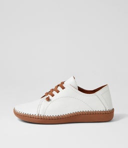 MEROS CF WHITE LEATHER