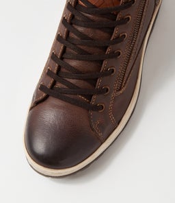 PRESTON CF BROWN PULL UP LEATHER