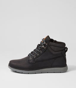 YRBUD CF BLACK CRAZYHORSE LEATHER