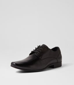 WRANGLE CF BLACK LEATHER