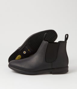 PERSIST CF BLACK LEATHER