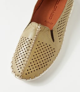 ALOA CF KHAKI LEATHER