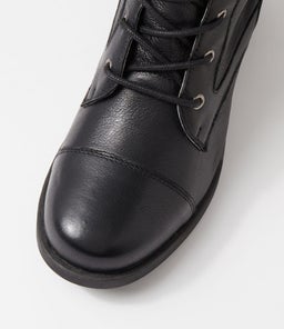 DAWSON CF BLACK LEATHER