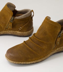ALINA CF CAMEL SUEDE