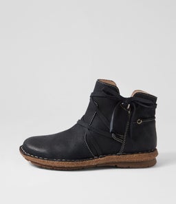 ECHO CF NAVY SUEDE