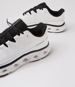 FLOW CF WHITE BLACK MESH