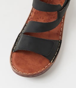 NYRITA CF BLACK CRAZYHORSE LEATHER