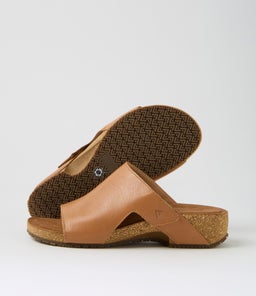 TAHOMA CF TAN LEATHER