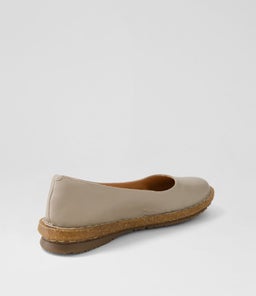 ELK CF TAUPE LEATHER