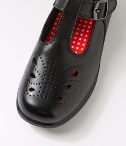 SURI JNR E HK CF BLACK LEATHER