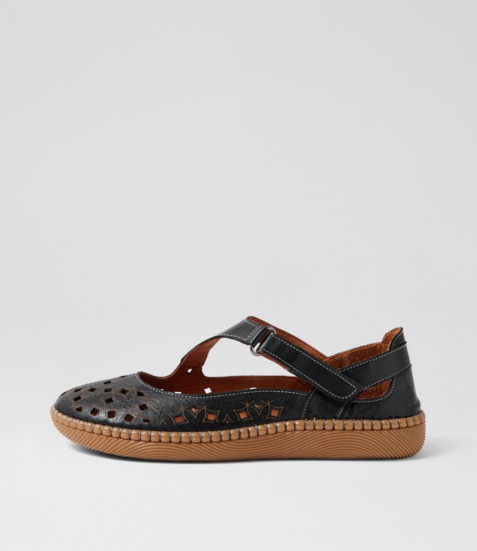 Molly Black Leather Ballet Flats