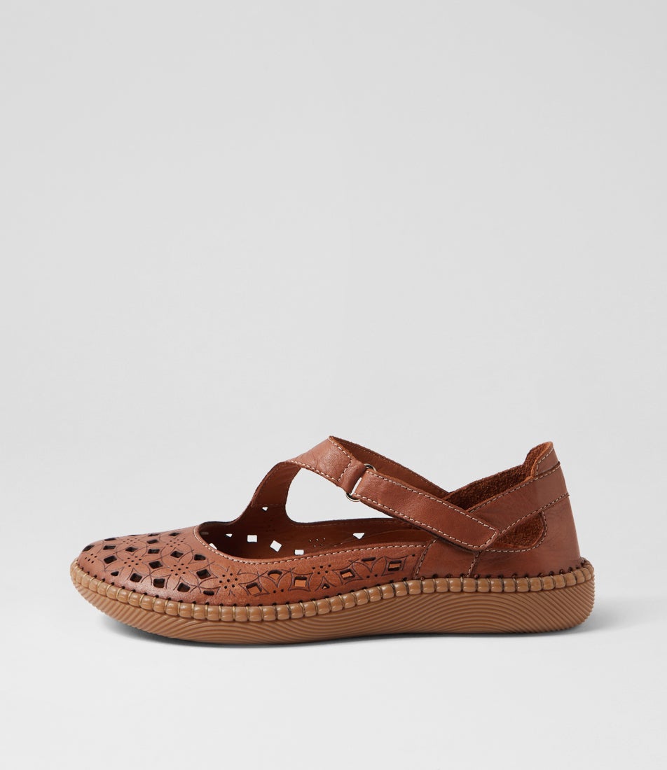 Molly Tan Leather Ballet Flats Molly Tan Leather Ballet Flats