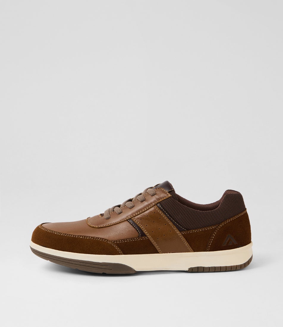 Vitale Dark Tan Pull Up Leather Sneakers