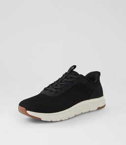 WAMRUM CF BLACK KNIT